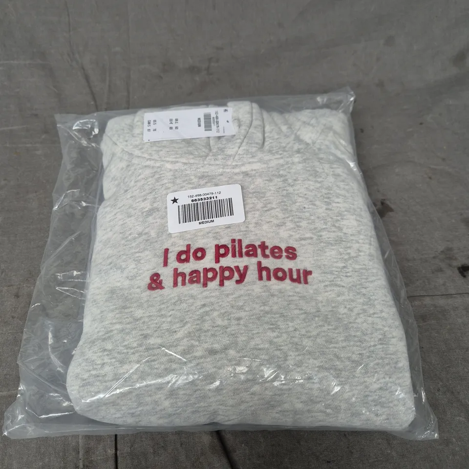 ABERCROMBIE AND FITCH GREY SWEATSHIRT WITH RED 'I DO PILATES & HAPPY HOUR' SLOGAN – SIZE MEDIUM
