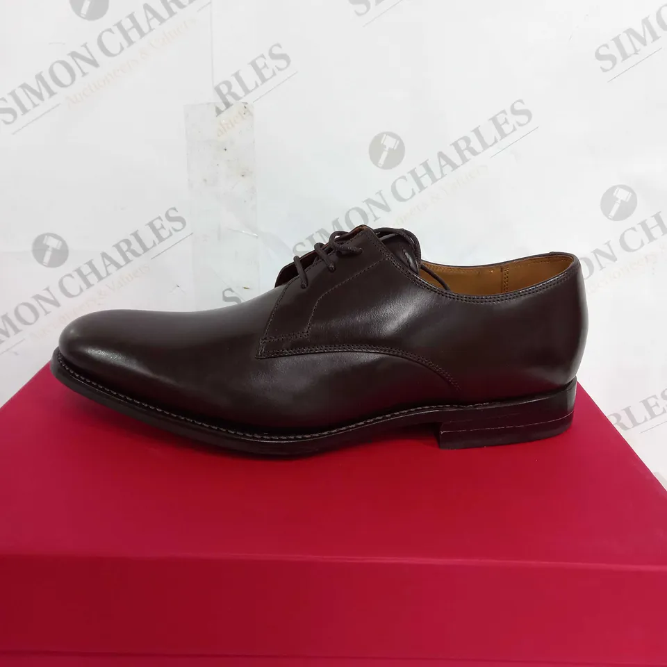 BOXED GRENSON GARDENER SHOES, BROWN - SIZE 9