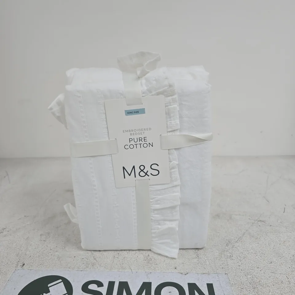 M&S EMBROIDERED PURE COTTON KING SIZE EMBROIDERED BEDSET