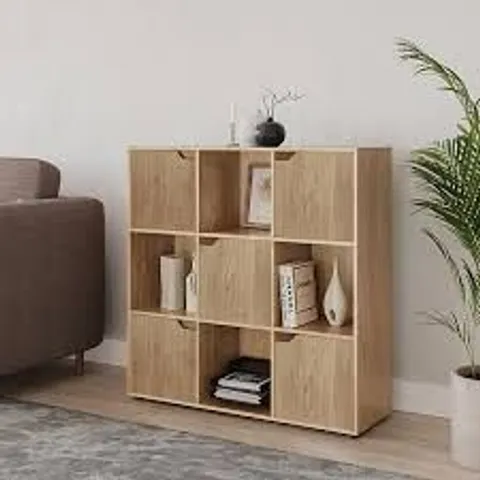 BOXED 89cm 9-CUBES 5-BASKETS BOOKCASE - OAK (1 BOX)