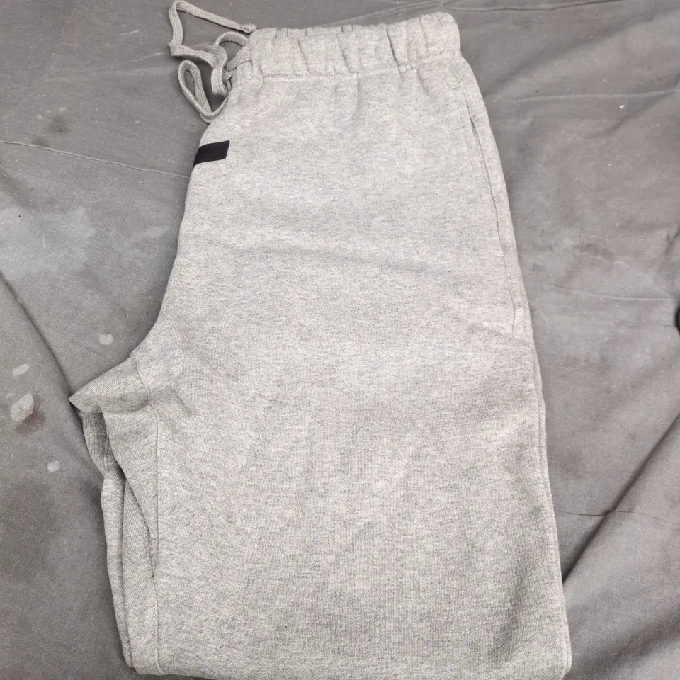 FEAR OF GOD ESSENTIALS GREY JOGGERS – MEN'S/UNISEX SIZE M