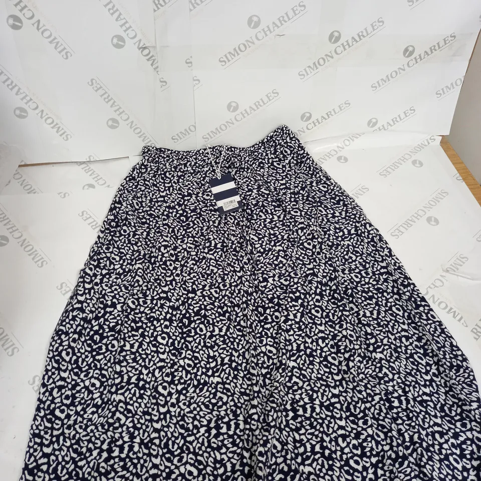 CREW CLOTHING COMPANY POLLY SKIRT SIZE 10