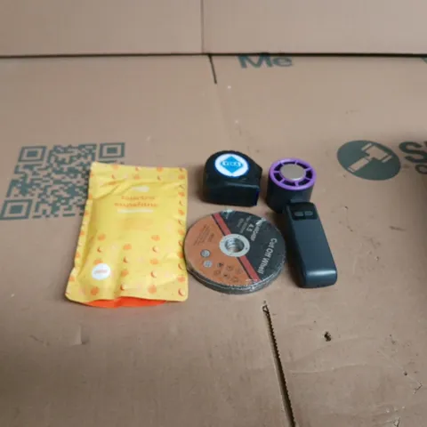 APPROXIMATELY 15 ASSORTED HOUSEHOLD PRODUCTS TO INCLUDE CUT OFF WHELL CUTTING DISCS TAPE MEASURE JANEIRO SUNSHINE CARPET FRESHENER