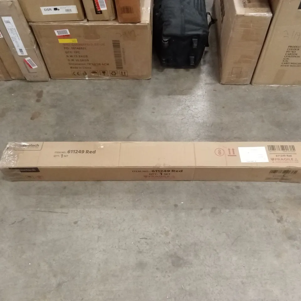 BOXED YAHEETECH PATIO UMBRELLA - RED (1 BOX)