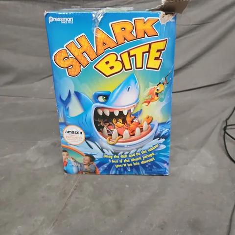 SHARK BITE – PRESSMAN TOYS BOXED KIDS' BOARD GAME.