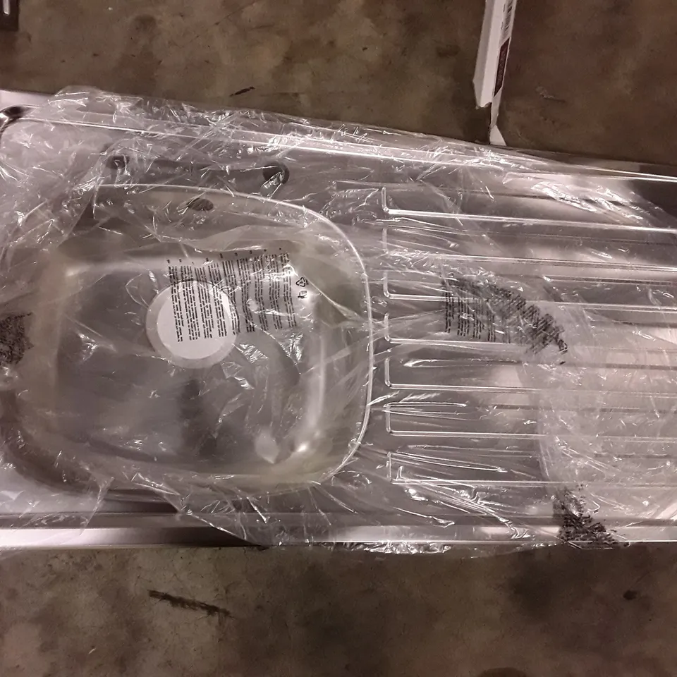 UTILITY 1 BOWL SINK + RIGHT HAND DRAINER
