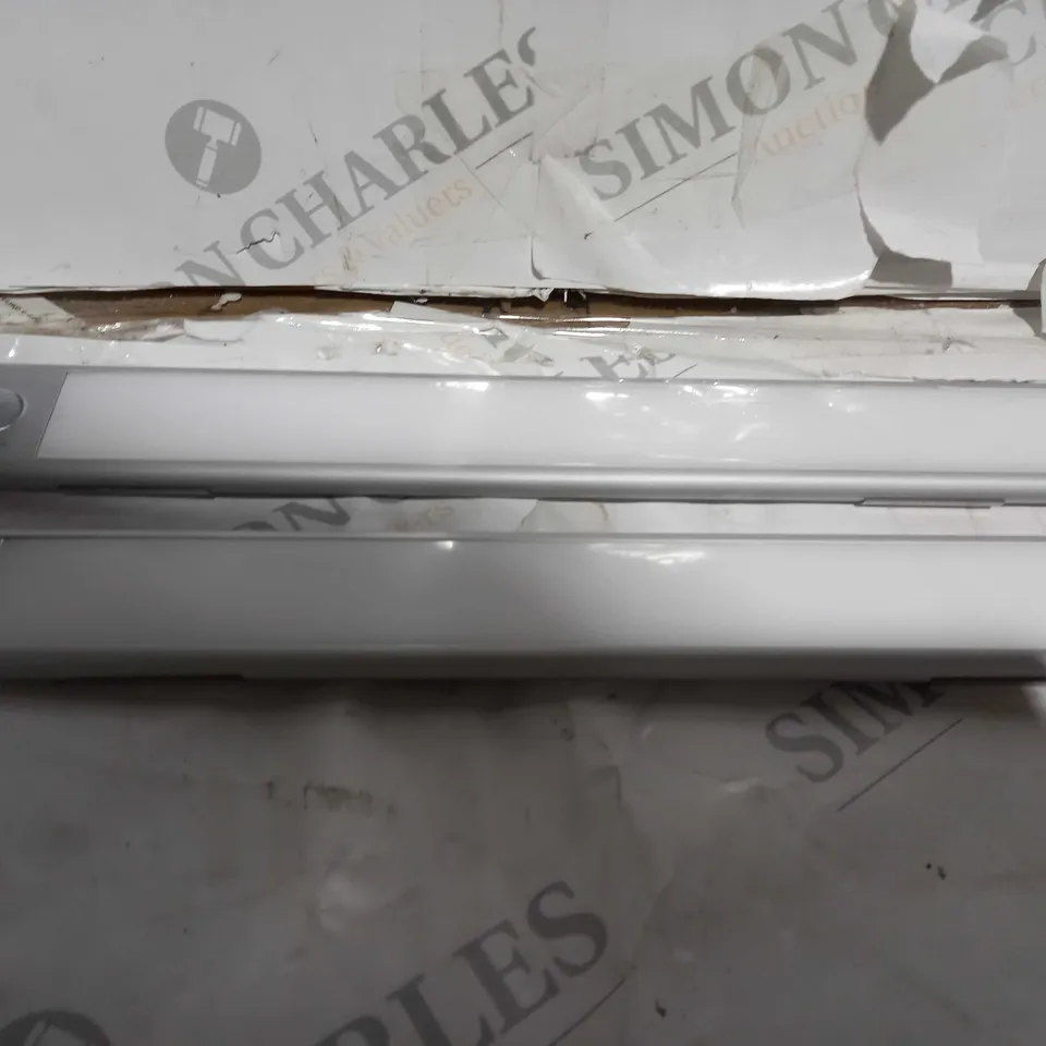 SET OF 2 SFIXX USB RECHARGEABLE MOTION SENSOR LIGHTS