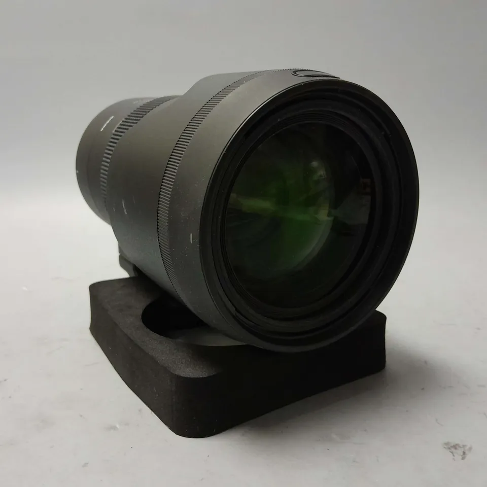 SIGMA LH914-01 70-200mm 1:2.8 DG CAMERA LENS FOR NIKKON