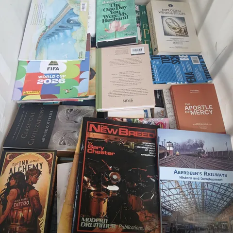 LARGE QUANTITY OF ASSORTED FICTION AND NON FICTION BOOKS