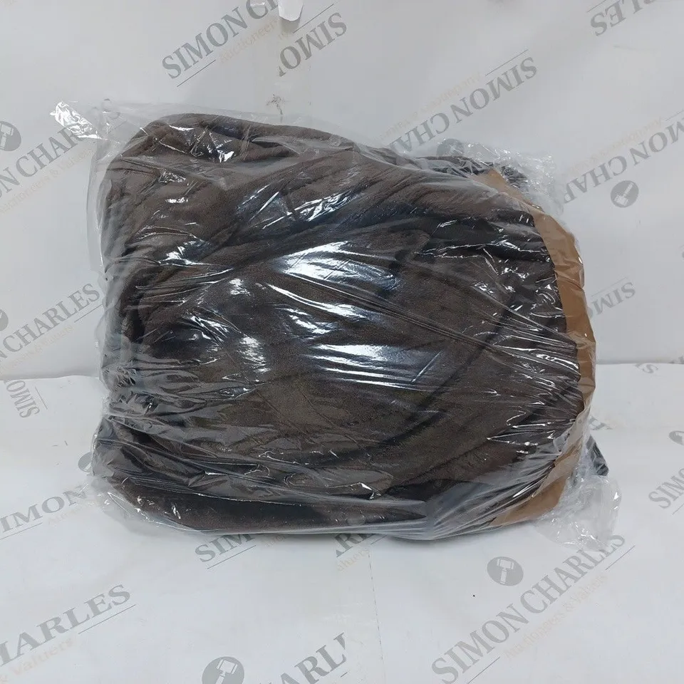 BOXED COZEE HOME FAUX FUR HEATED THROW, CHOCOLATE