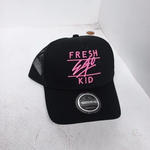 CAP – BLACK WITH PINK 'FRESH KID' EMBROIDERY (ADULT)