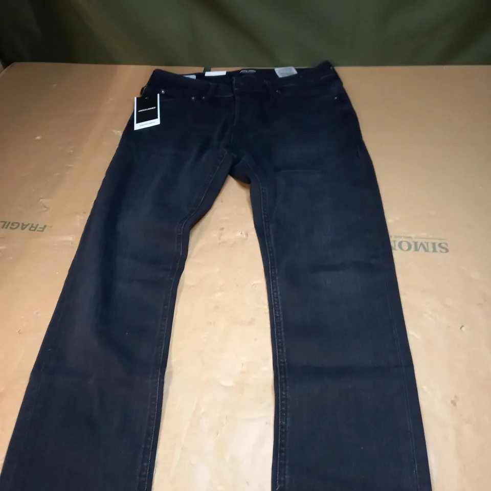 JACK AND JONES SLIM FITTED TROUSERS SIZE 32INCH