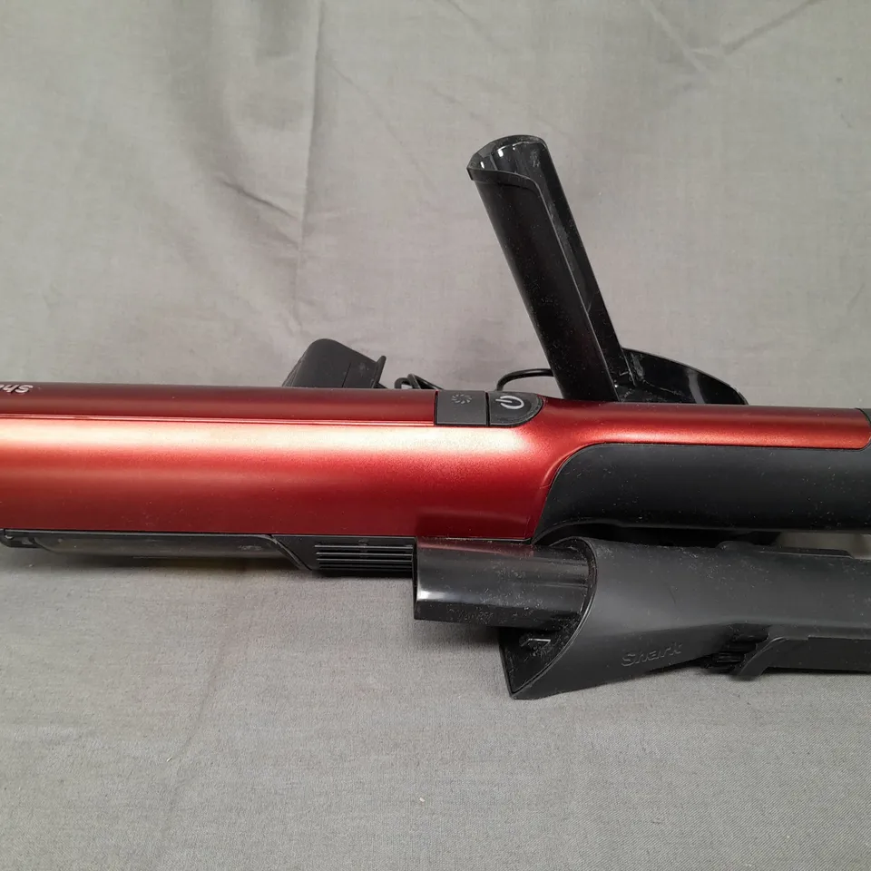 BOXED SHARK CORDLESS HANDHELD VACUUM CLEANER