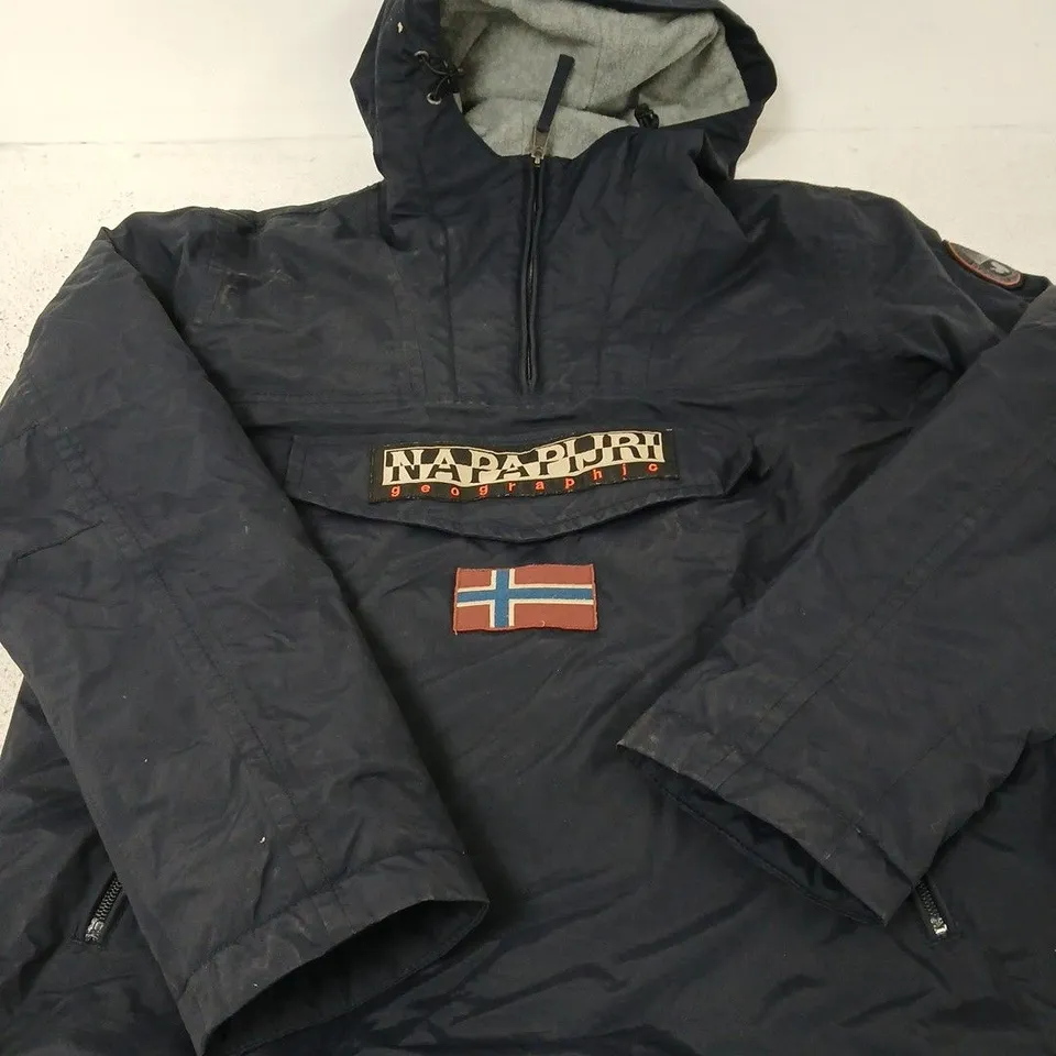 NAPAPIJRI GEOGRAPHICAL NAVY JACKET - SIZE M