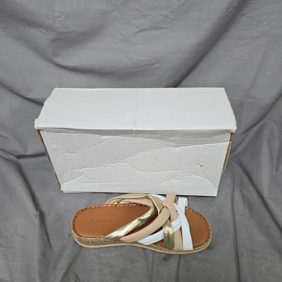 HUSH PUPPY WOMEN'S STRAPPY SANDALS – WHITE, BEIGE & GOLD –  BOXED - SIZE EUR 40 