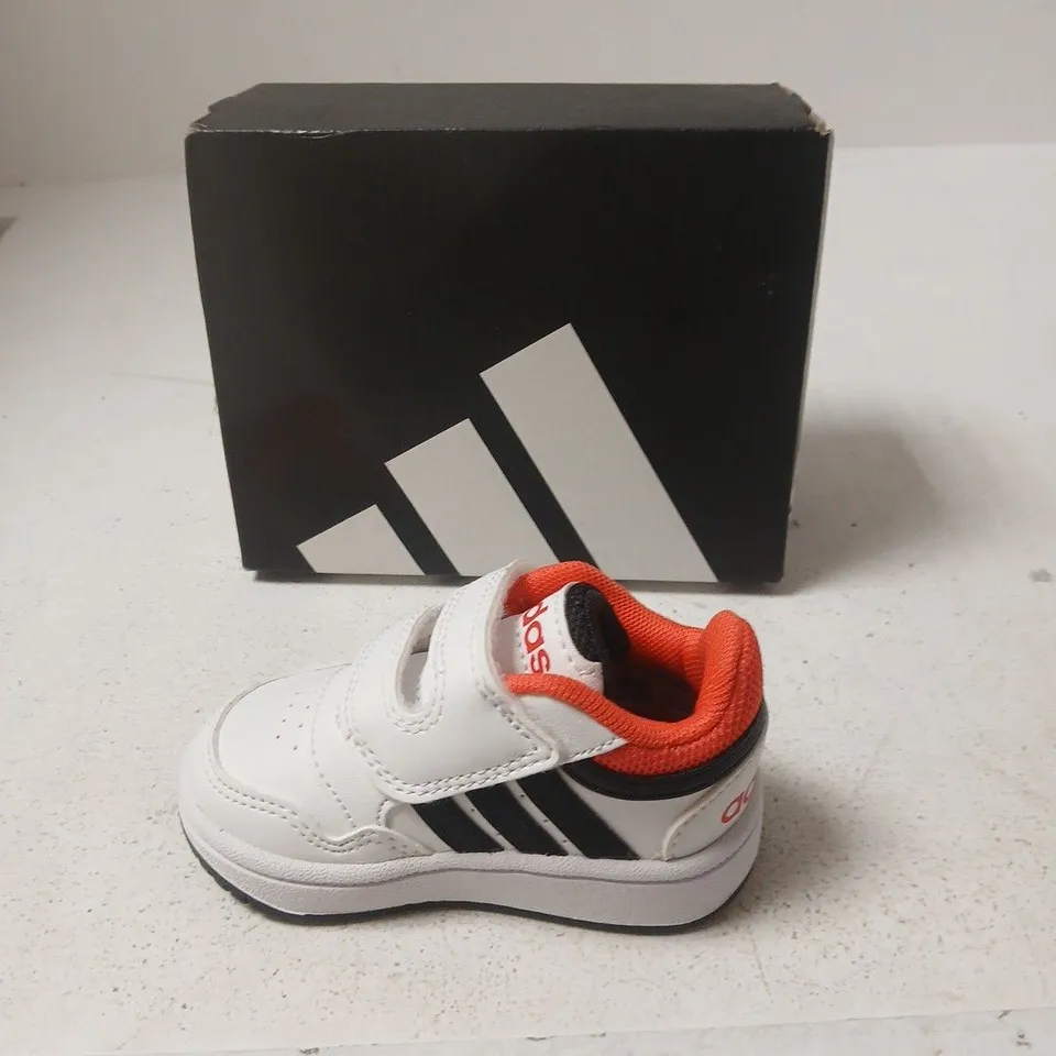 ADIDAS HOOPS 3.0 CFI KIDS TRAINERS – WHITE/BLACK/ORANGE - SIZE UK CHILDS 3