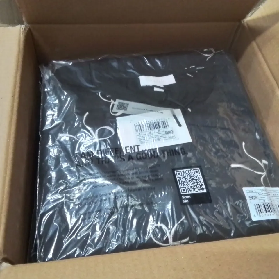 BOXED BRAND NEW APPROXIMATELY 11 SIMPLY BE BOW FRONT BLOUSE BLACK SIZE 16