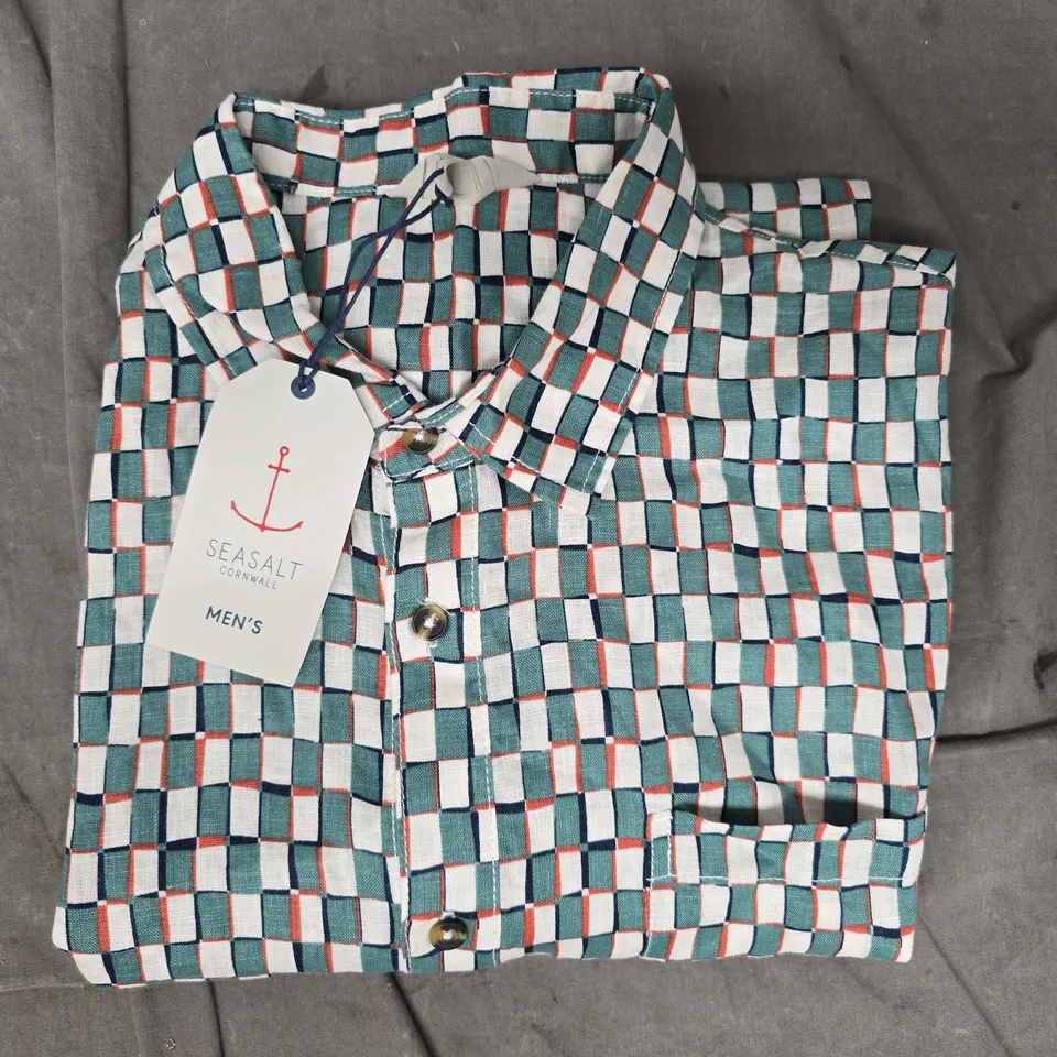 SEASALT CORNWALL MENS BLUE HERON SHORT SLEEVE SHIRT IN TABLE CHECK SIZE LARGE