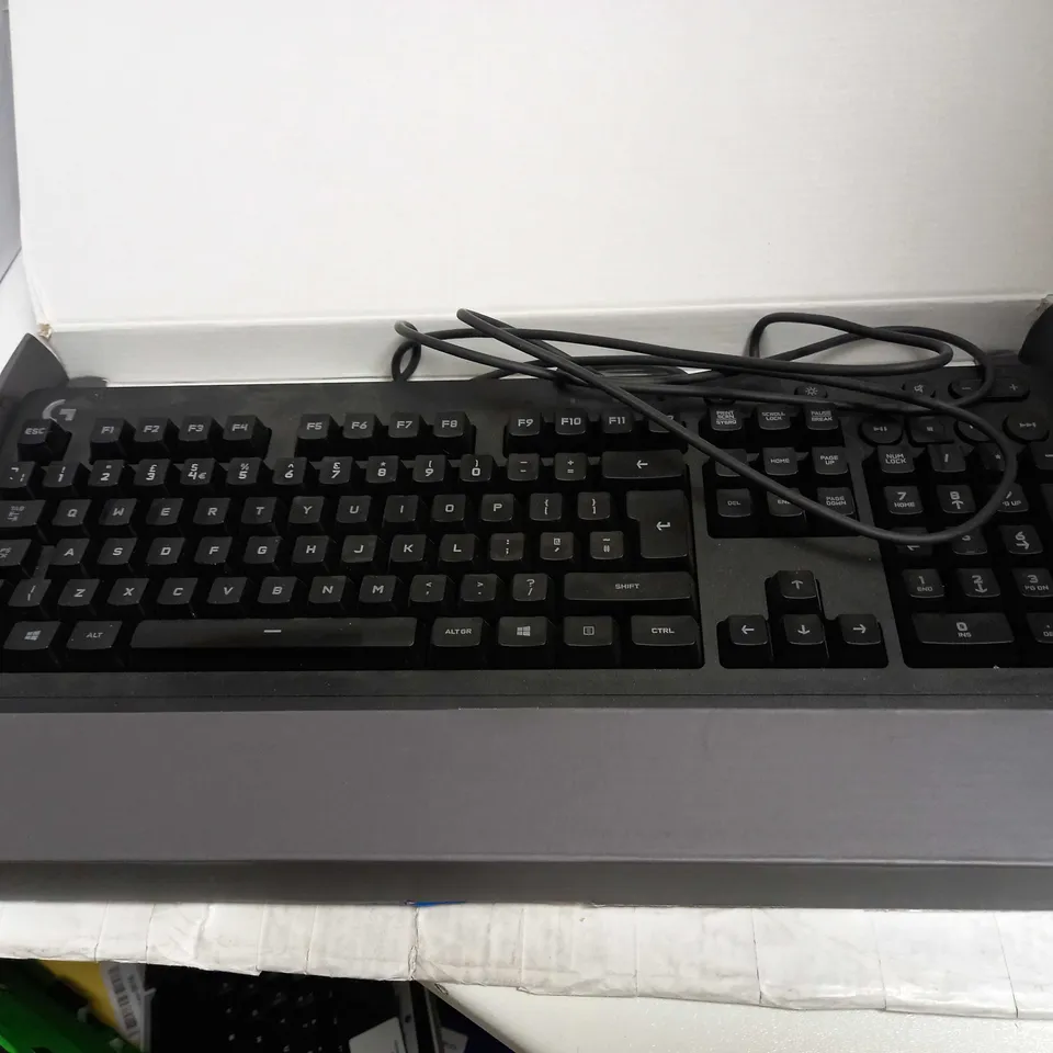 LOGITECH G213 PRODIGY KEYBOARD