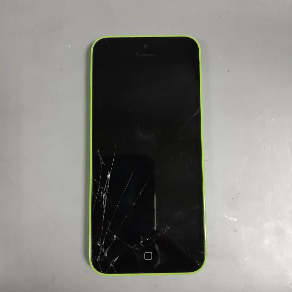 APPLE IPHONE 5C SMARTPHONE IN GREEN