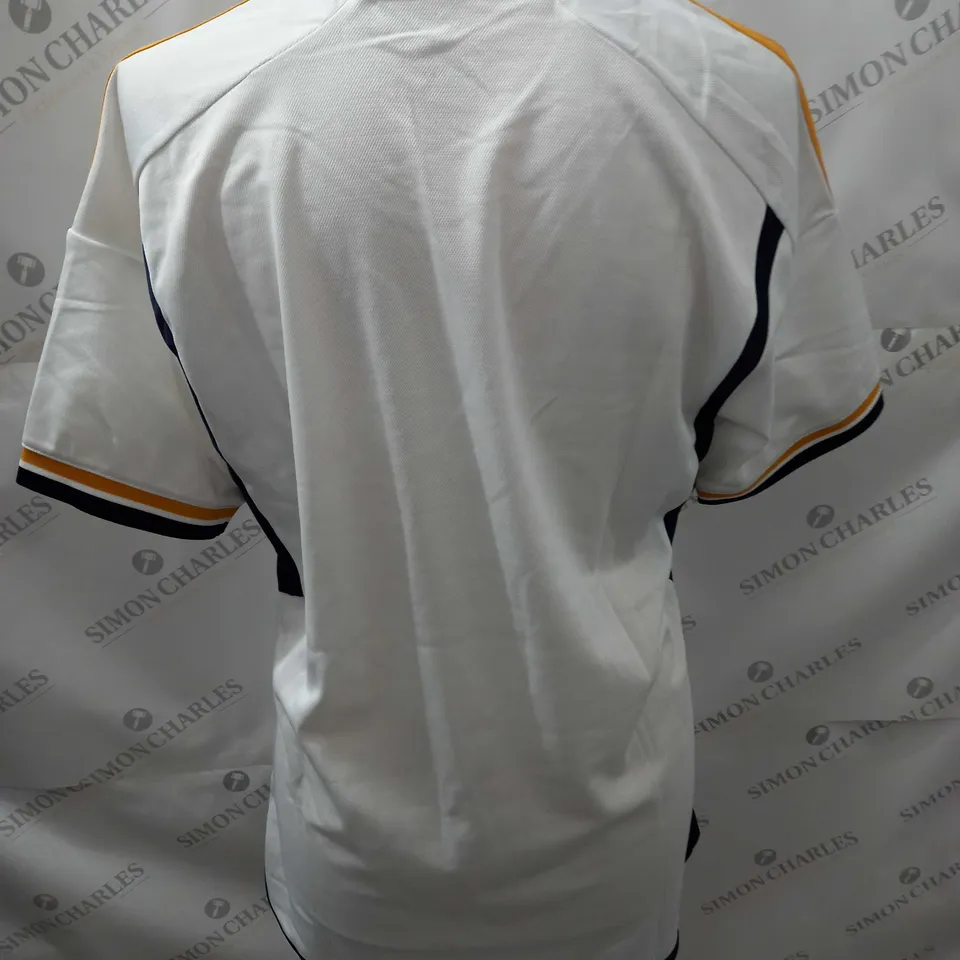 REAL MADRID FC HOME SHIRT SIZE M