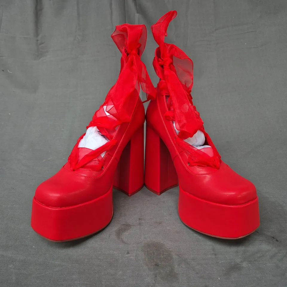 BOXED PAIR OF KOI PLAYBOY INFIDELITY RED LACE UP PLATFORM BLOCK HEELS UK SIZE 4