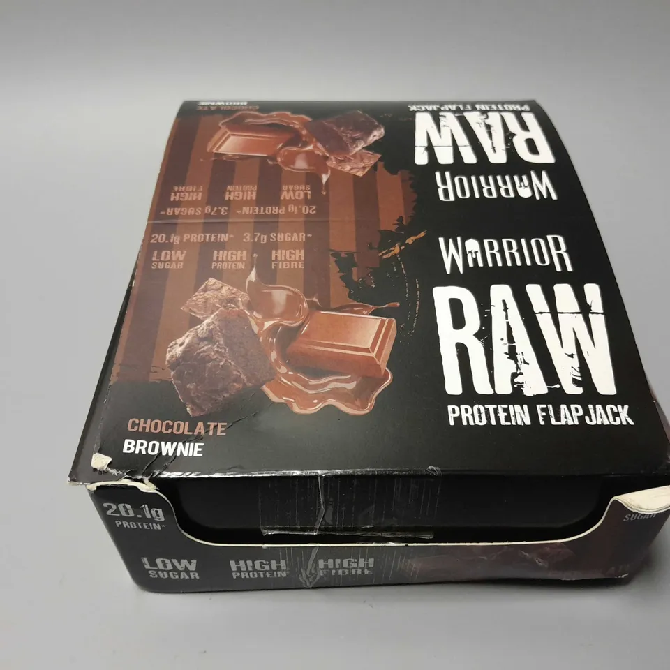 BOXED WARRIOR RAW PROTEIN FLAPJACKS - CHOCOLATE BROWNIE (11 IN BOX)