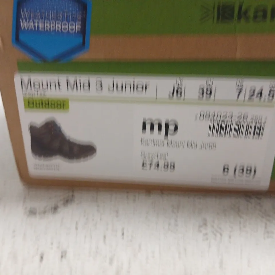 BOXED PAIR OF KARRIMOR WATERPROOF HIKING BOOTS – UK SIZE 6