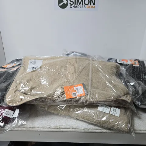 BOX OF APPROXIMATELY 18 ASSORTED BRAND NEW REGATTA CLOTHING ITEMS IN VARIOUS STYLES, COLOURS AND SIZES