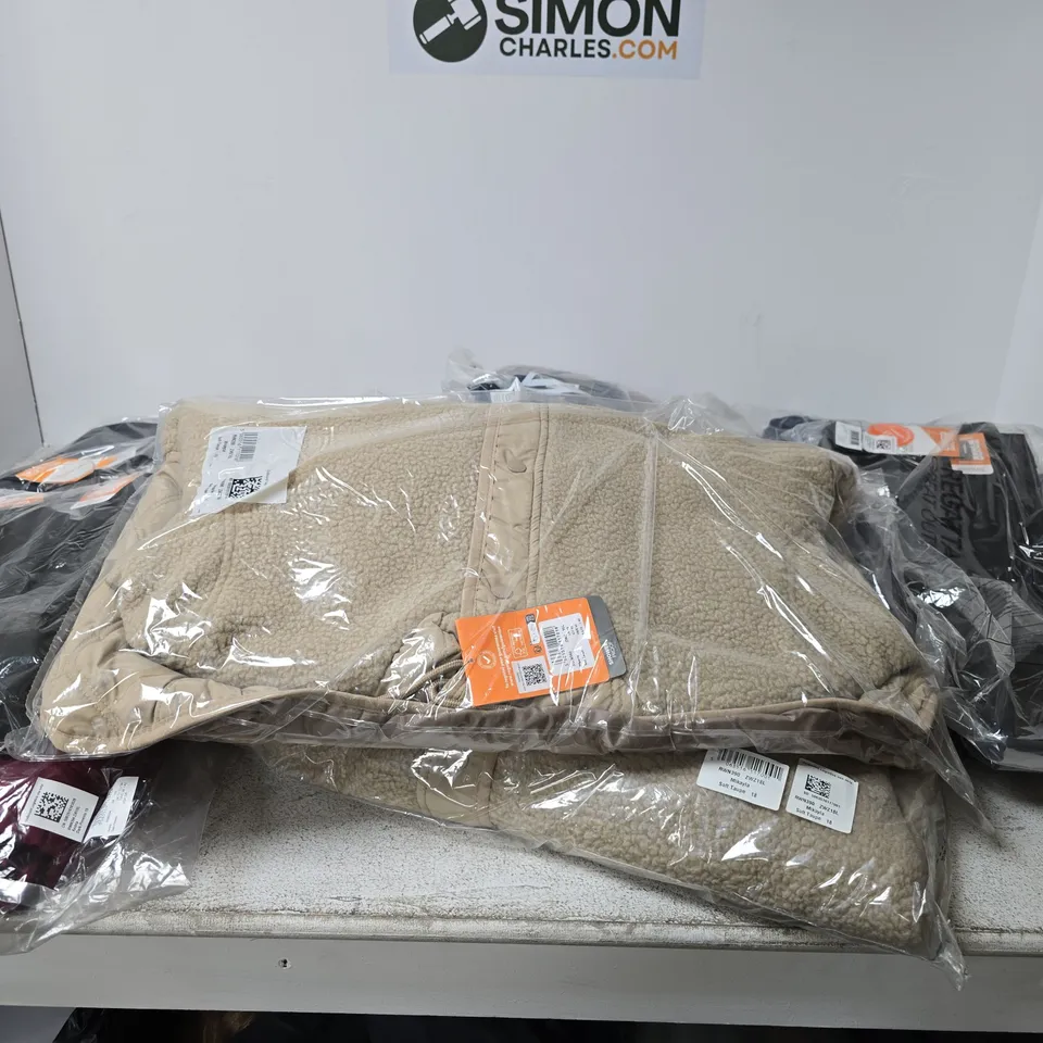 BOX OF APPROXIMATELY 18 ASSORTED BRAND NEW REGATTA CLOTHING ITEMS IN VARIOUS STYLES, COLOURS AND SIZES 