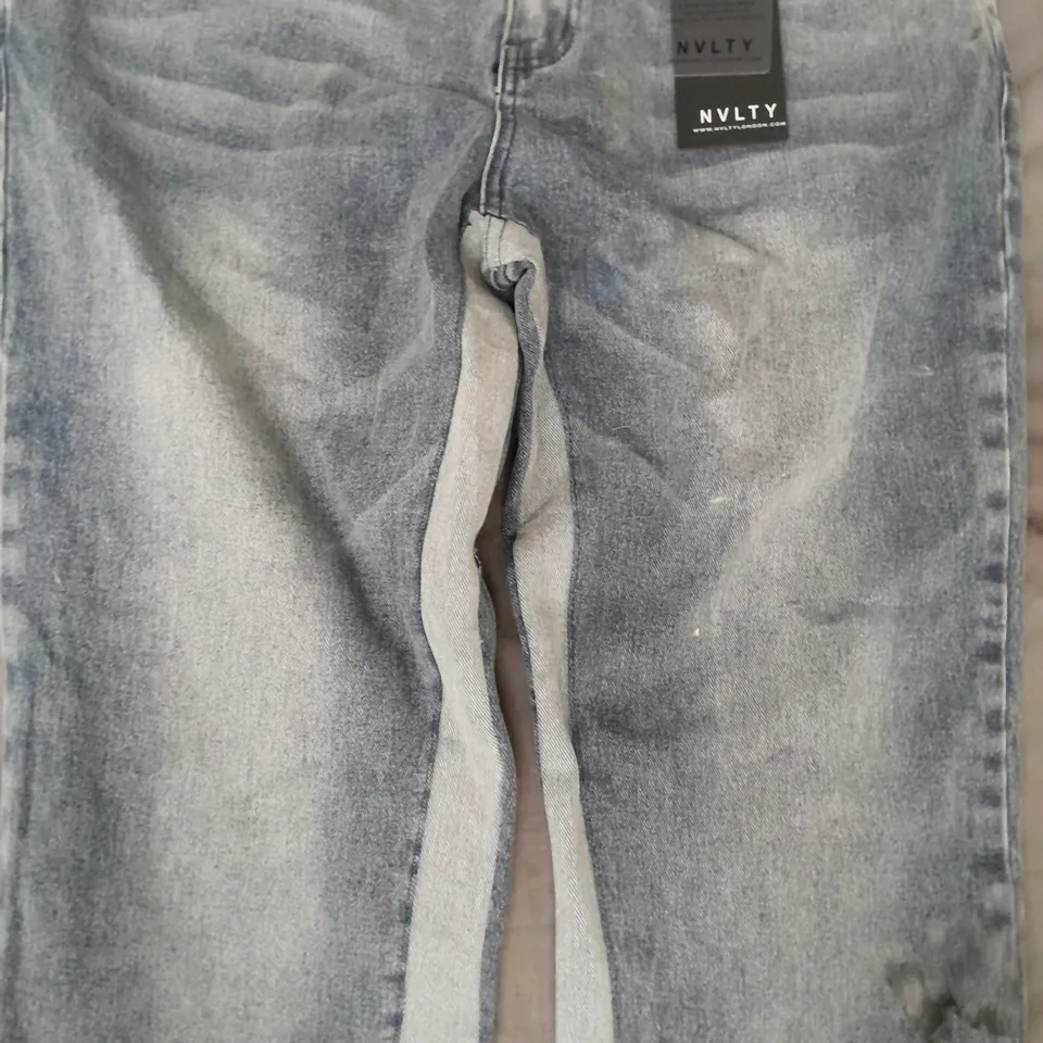 NVLTY DENIM JEANS IN BLUE SIZE 36