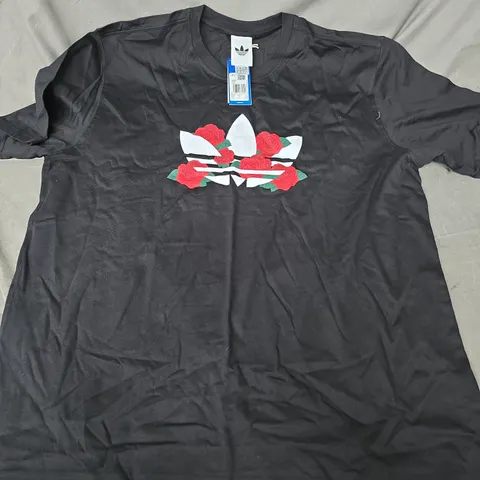 ADIDAS ROSE LOGO TEE IN BLACK - UK XL