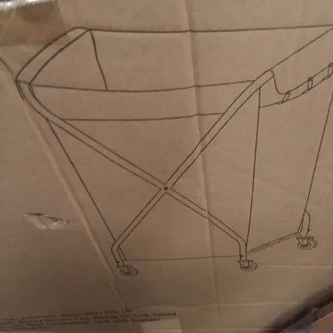 BOXED SHAPED LINEN TRUCK 