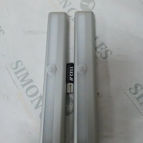 BOXED SFIXX BRUSHED ALUMINIUM PIR MOTION SENSOR LIGHTS DUO