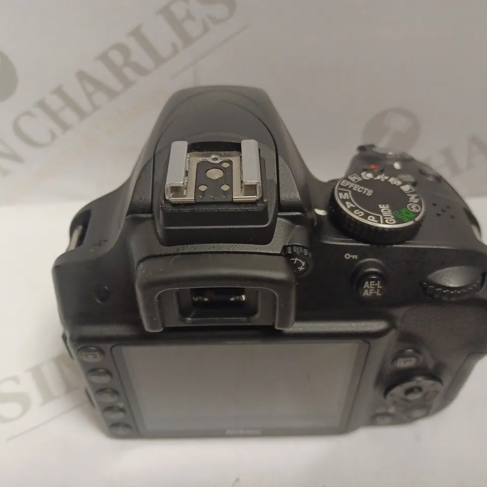 NIKON D3300 AF-P 18-55 VR KIT