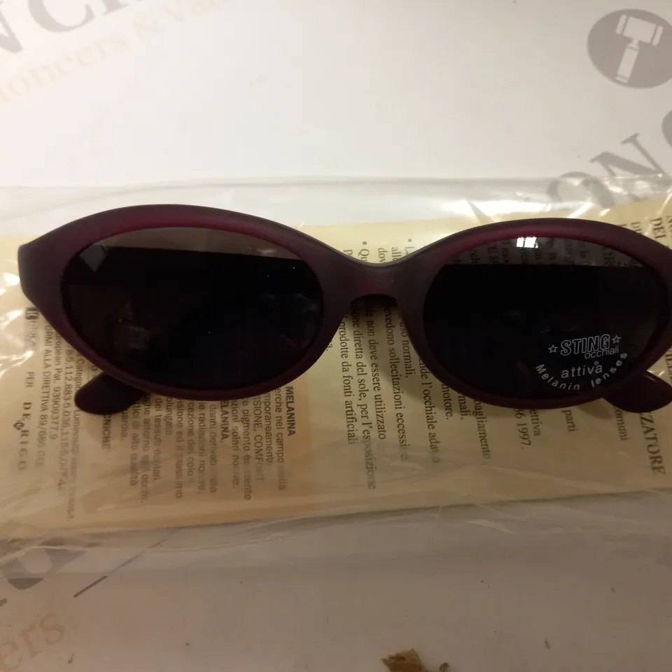 APPROXIMATELY 10 DIERRE STING SUNGLASSES - BOXED