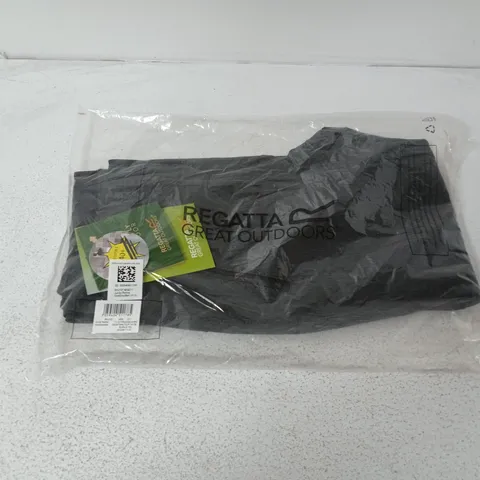 APPROXIMATELY 54 BRAND NEW REGATTA KIDS JUNIOR PENTRE IN SEAL GREY MARL - 11-12YRS