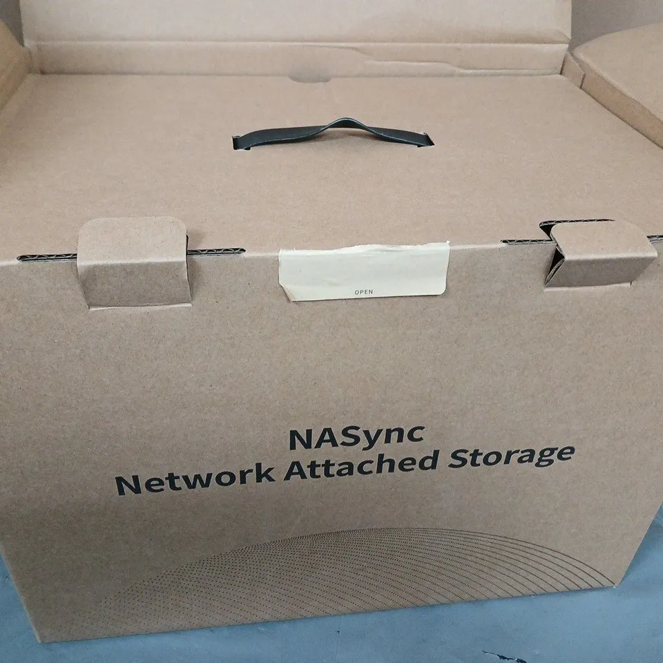 NASYNC NETWORK ATTACHED STORAGE – 4-BAY NAS (BOXED)