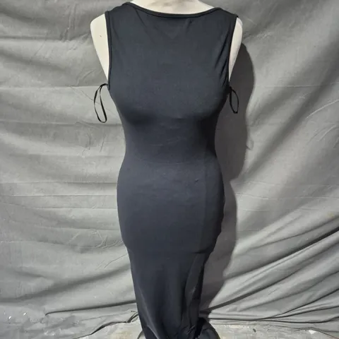 WHITE FOX DON'T WANT TO BE APART BACKLESS SLEEVELESS MAXI DRESS IN BLACK, XS