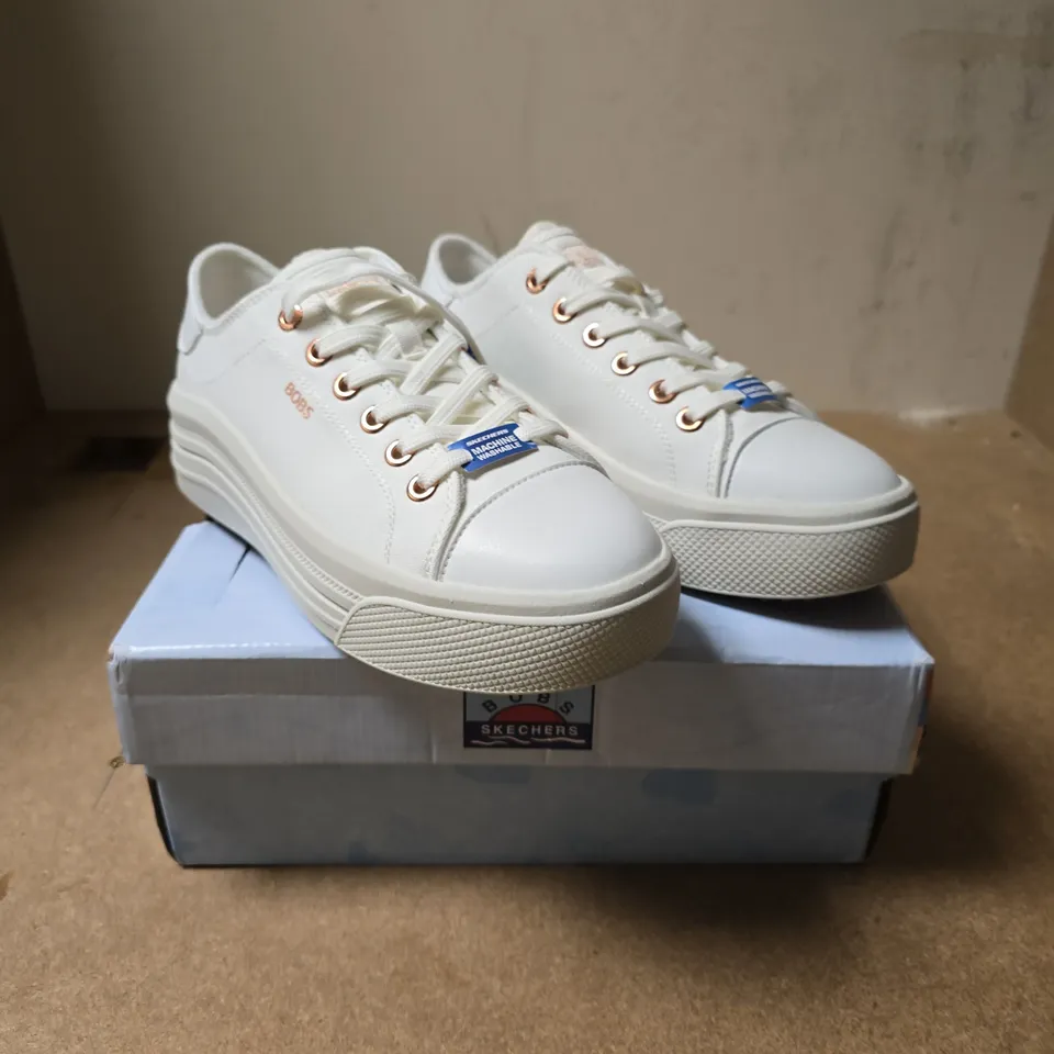SKECHERS BOBS VEGAN WHITE PLATFORM SNEAKERS – WOMEN’S UK 6