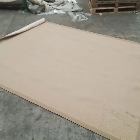 QUALITY DESIGNER AREA RUG - APPROXIMATELY 280X200