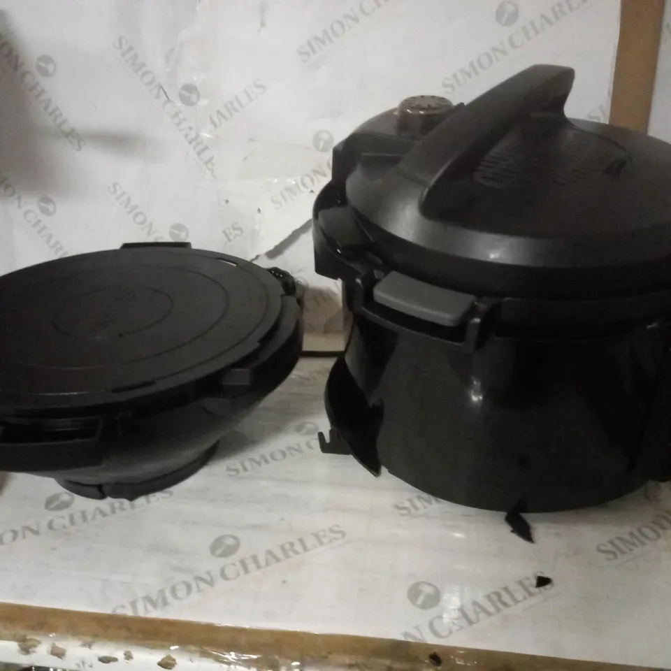 INSTANT POT PRO CRISP ELECTRIC MULTI COOKER