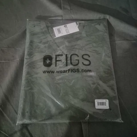 BAGGED FIGS CATARINA ONE-POCKET SCRUB TOP – WOMEN'S, SIZE XLR (EXTRA LARGE REGULAR) – OLIVE GREEN