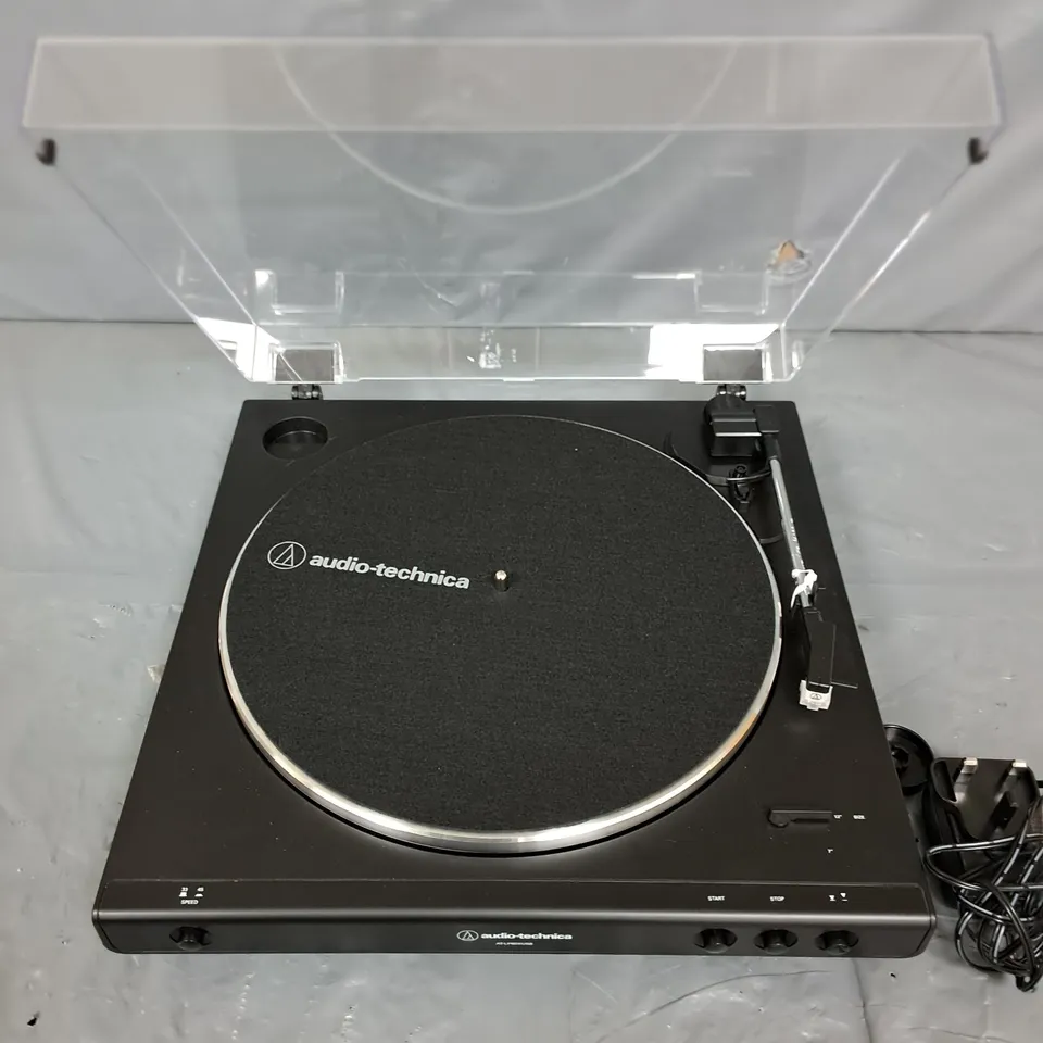 AUDIO TECHNICA LP60XUSB BLACK USB TURNTABLE