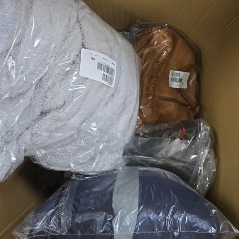 APPROXIMATELY 10 ASSORTED CLOTHING PRODUCTS IN VARIOUS STYLES & SIZES 
