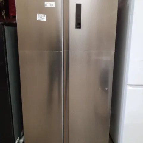 SWAN TOTAL NO FROST AMERICAN STYLE FRIDGE FREEZER -SILVER-