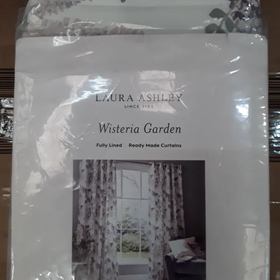 WISTERIA COTTON STANDARD GROMMET/EYELET CURTAIN CURTAIN PAIR (SET OF 2) 