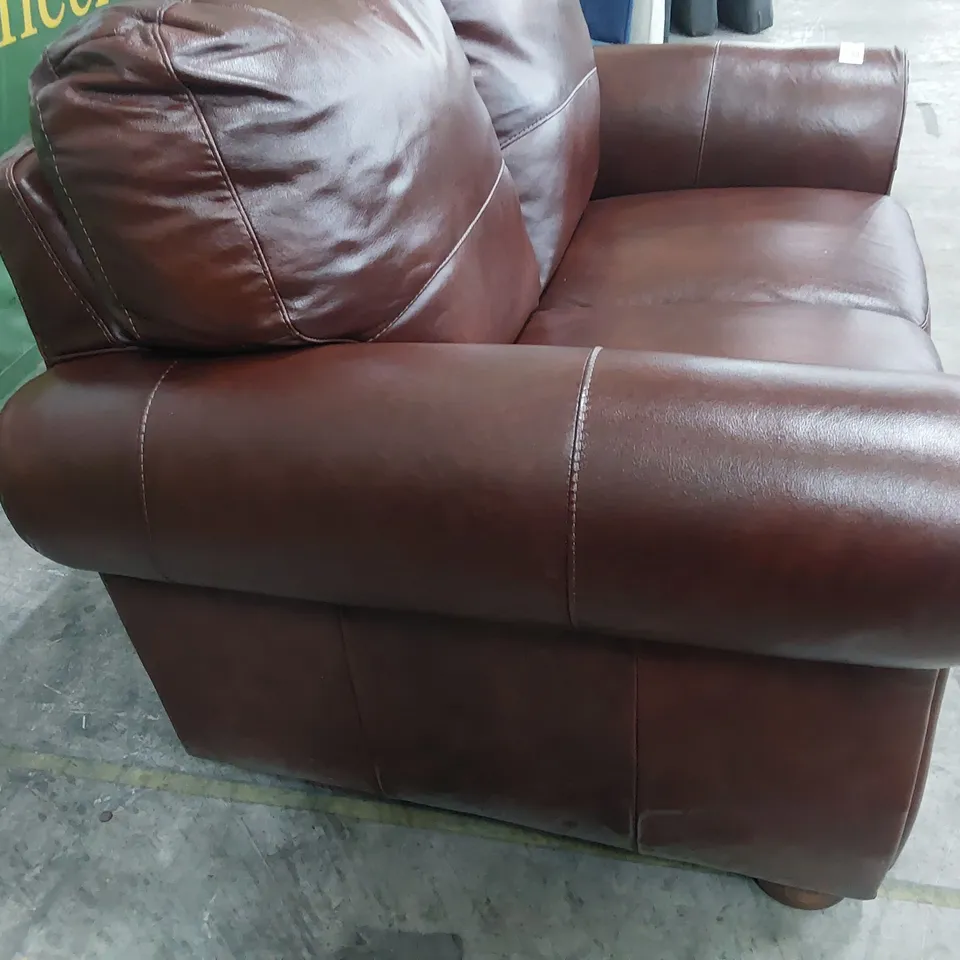 DESIGNER TWO SEATER SCROLL ARM SOFA CHESTNUT LEATHER 