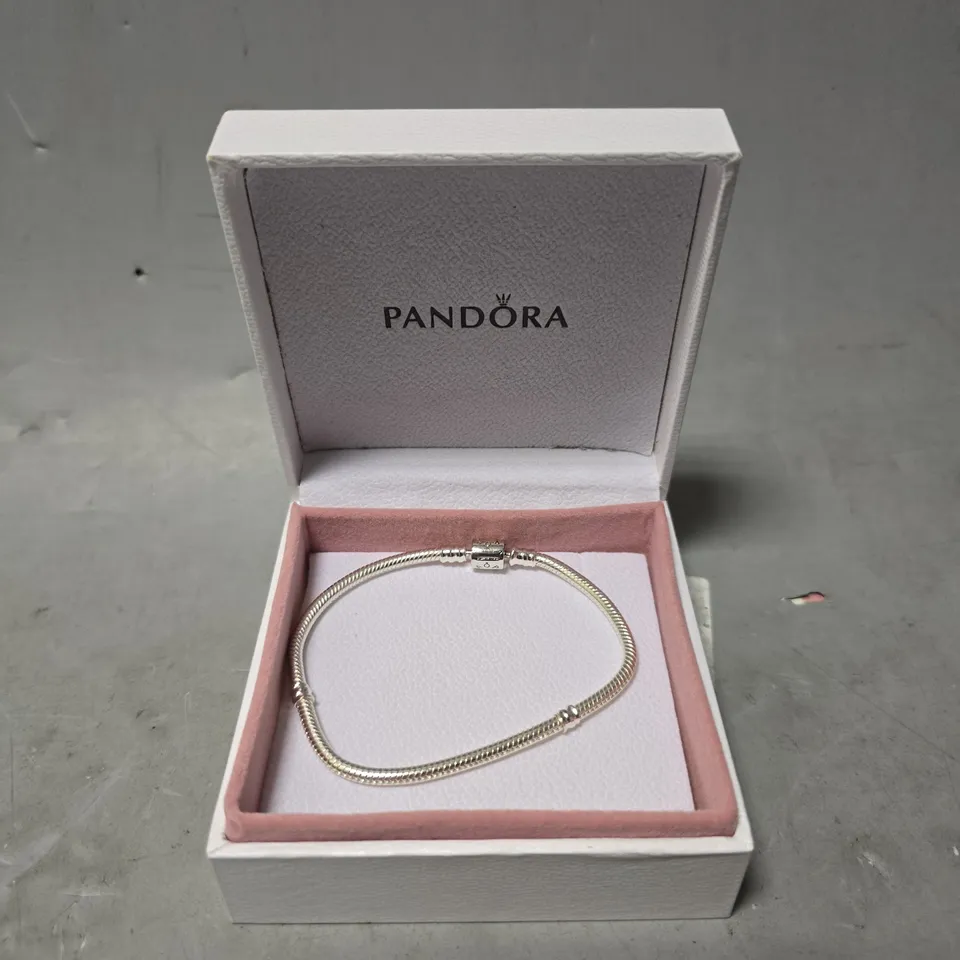 BOXED PANDORA CLASSIC CLASP TENNIS BRACELET 