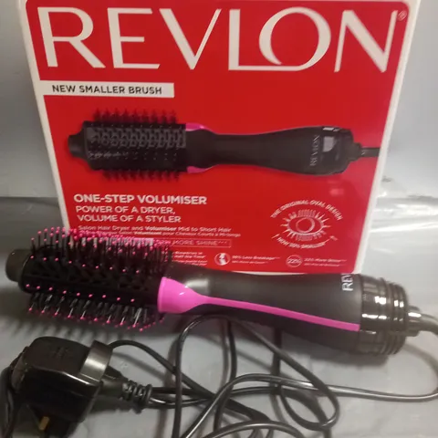 BOXED REVLON ONE-STEP VOLUMISER HAIR BRUSH